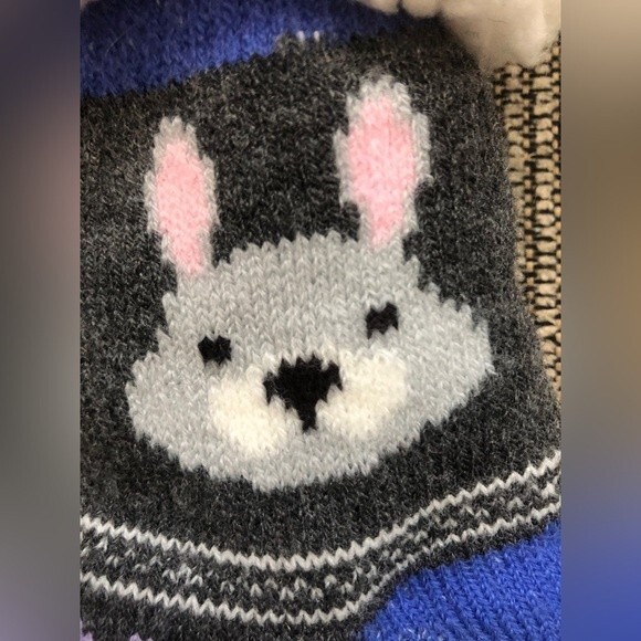 Fair Isle Bunny Rabbit Blue Gray Girls Fuzzy Slipper Socks Shoe Size 7-3 NEW NWT - Picture 3 of 3